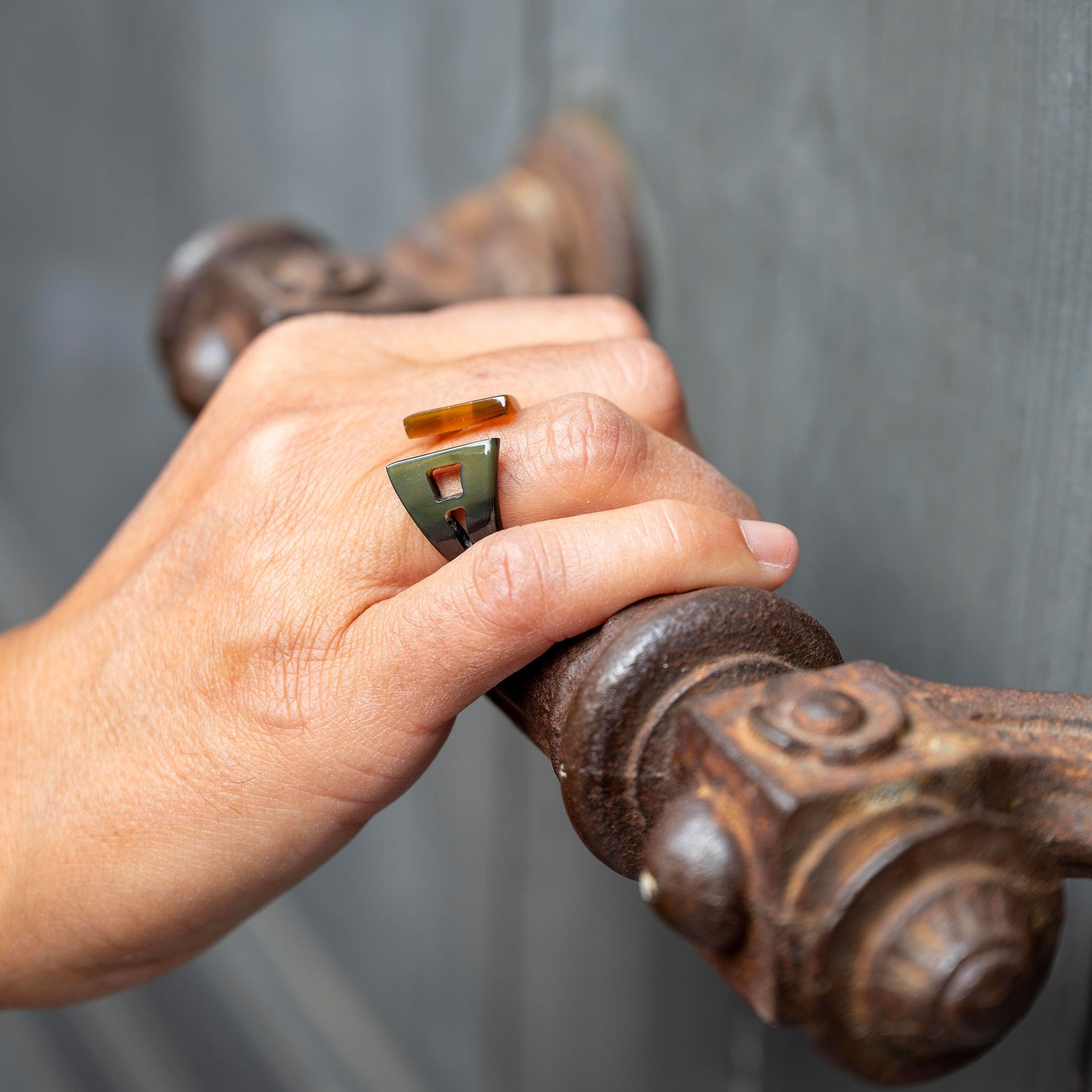 Bague Fendue