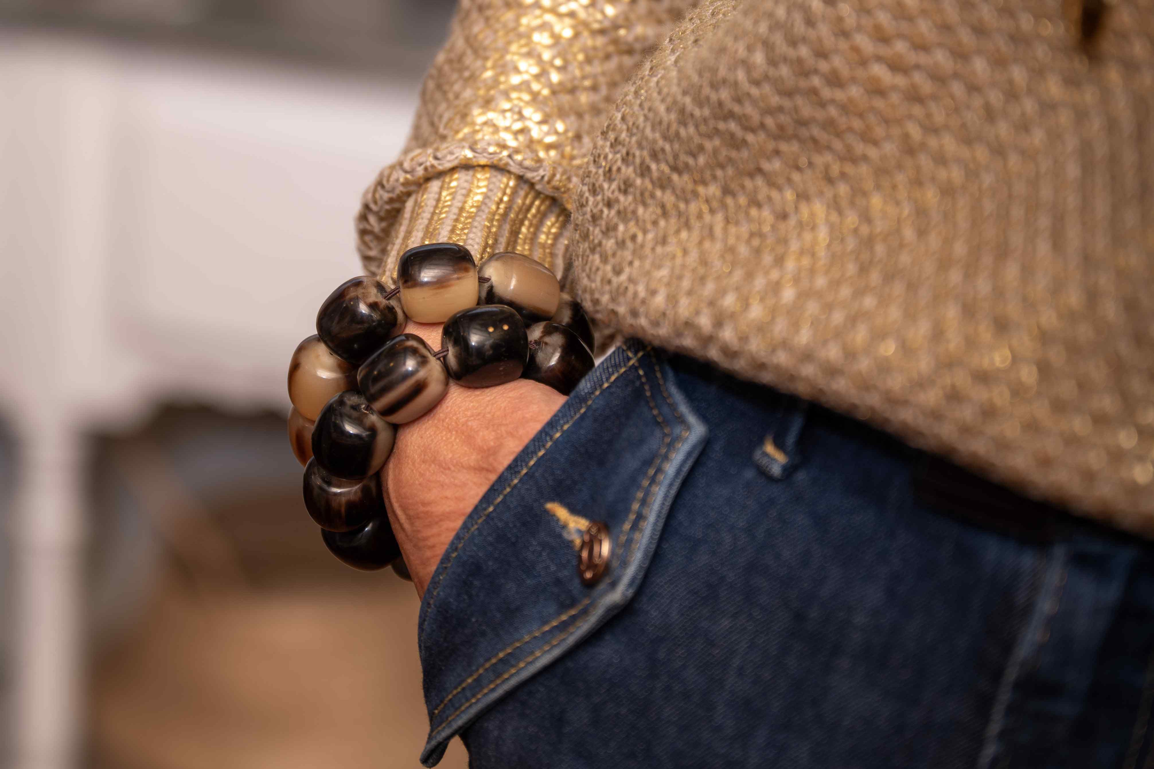 ATELIER1811 Bracelet Pharell en perle de corne brune