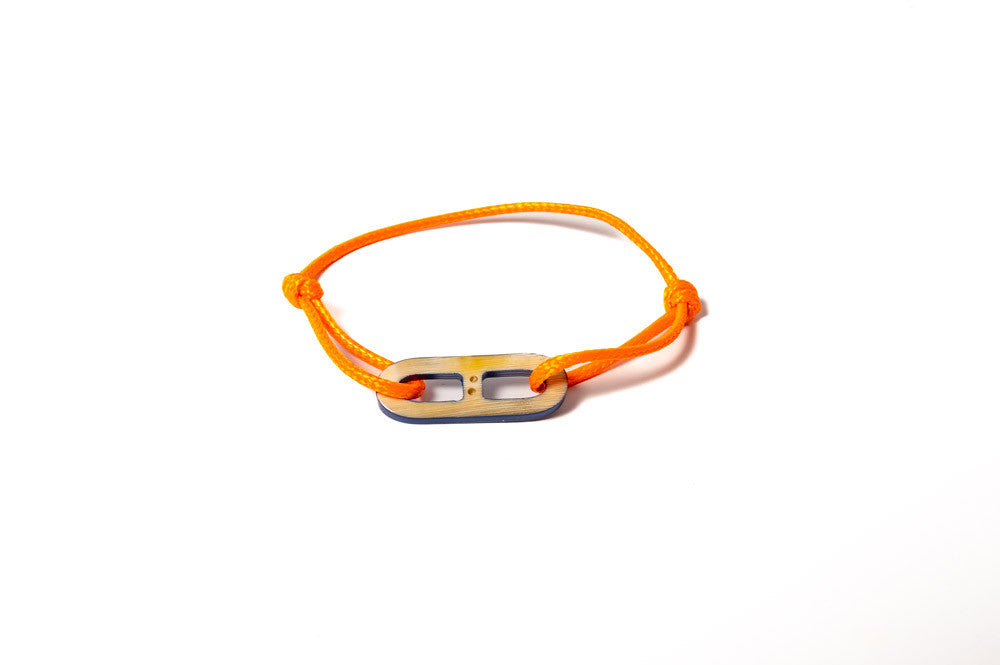 ATELIER1811 Maillon Martin reversible bleu et naturel clair sur lien orange