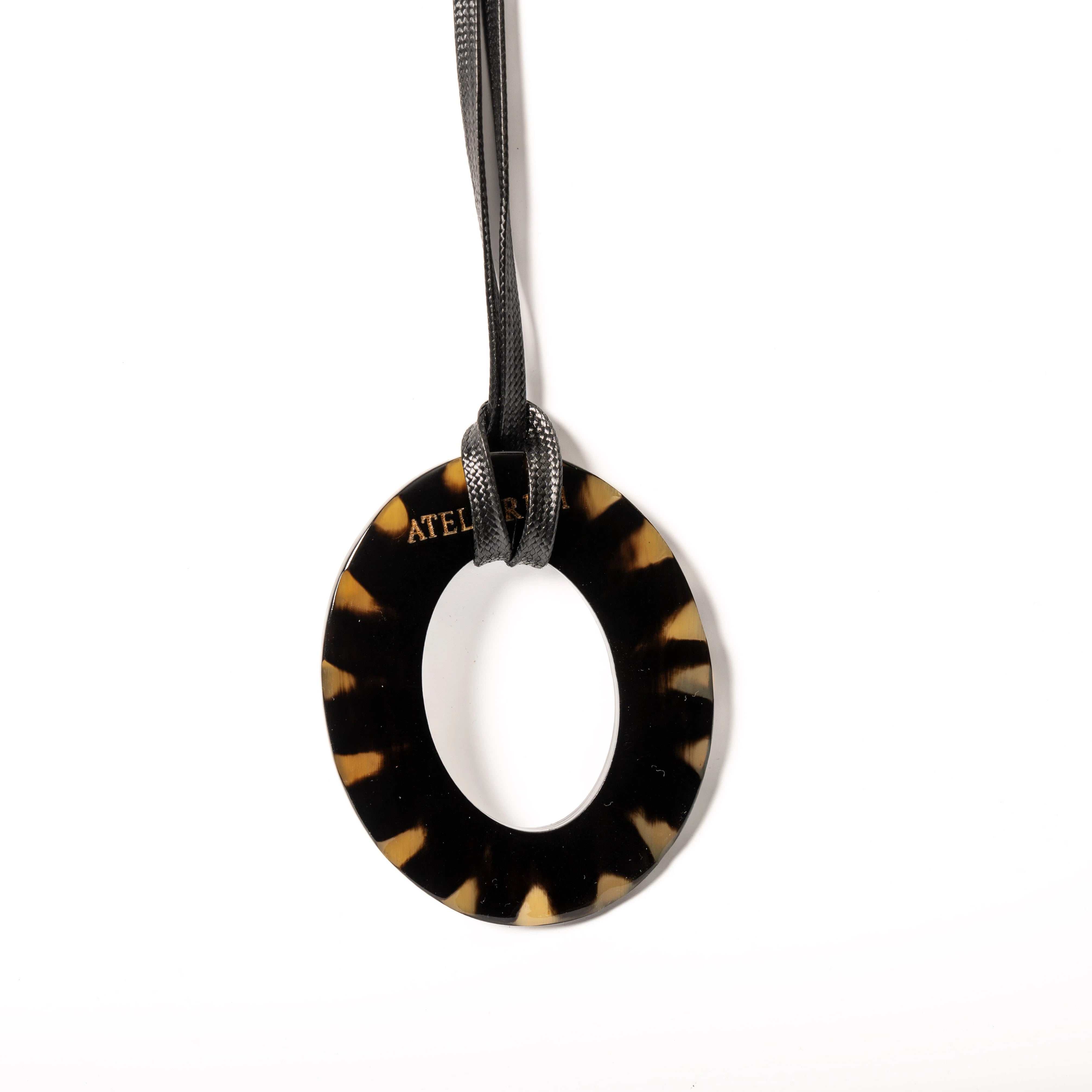 ATELIER1811 Pendentif Colette Naturel Noir & Blanc