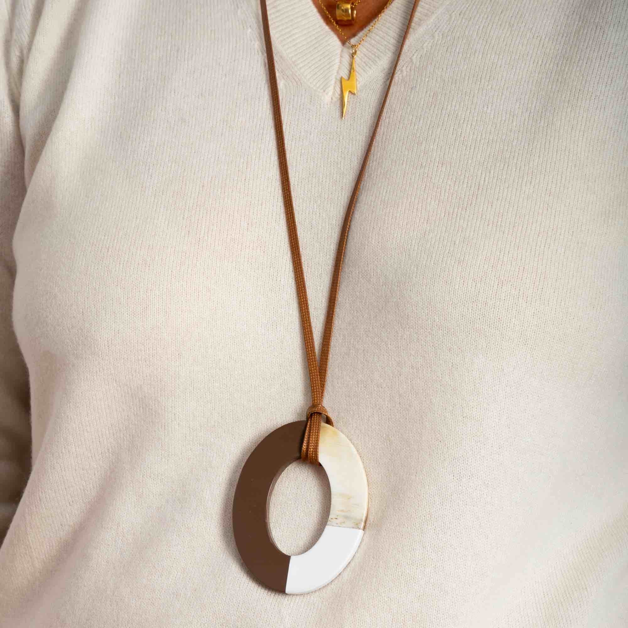 ATELIER1811 Pendentif Ovale JEANNE