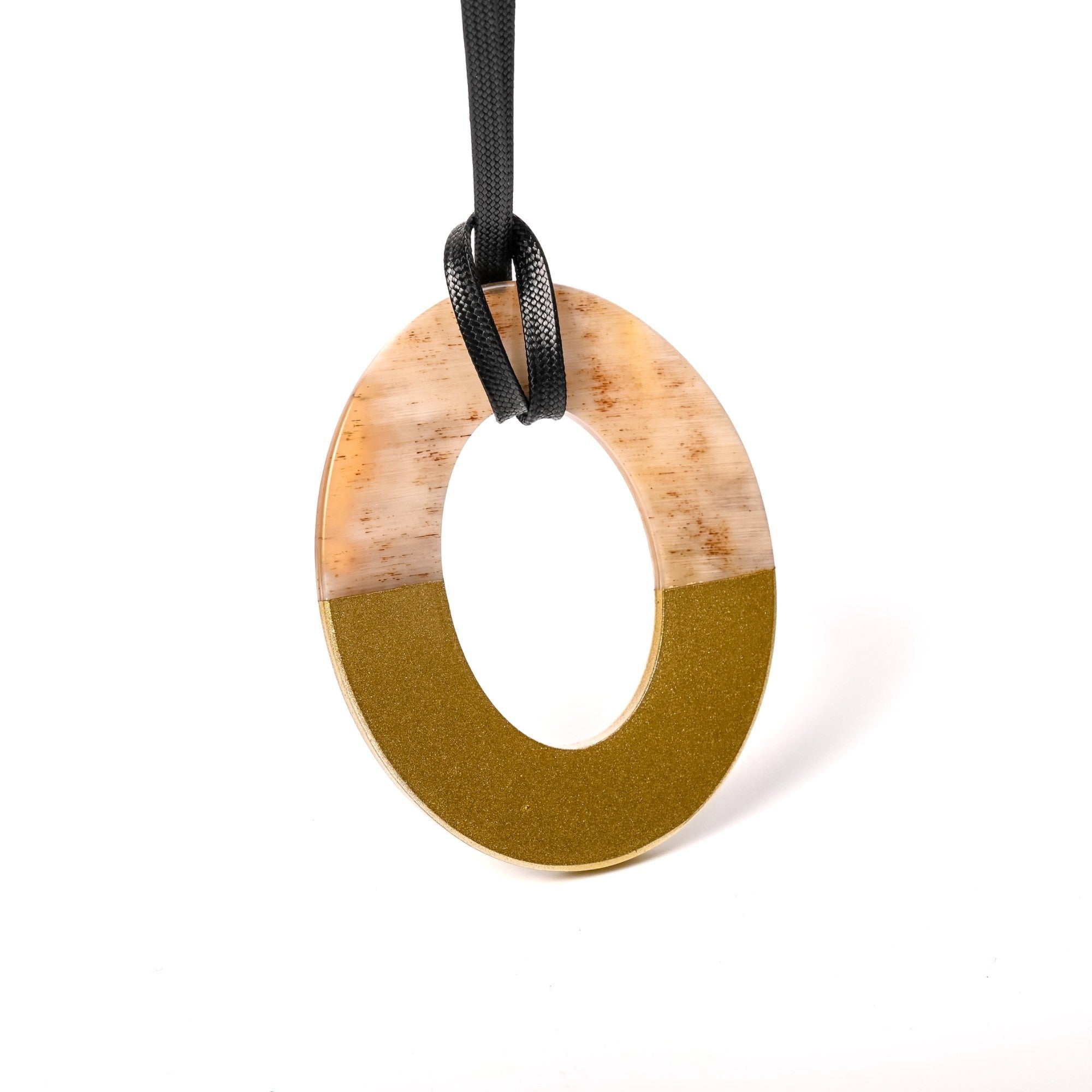 ATELIER1811 Pendentif Ovale ViICTOIRE