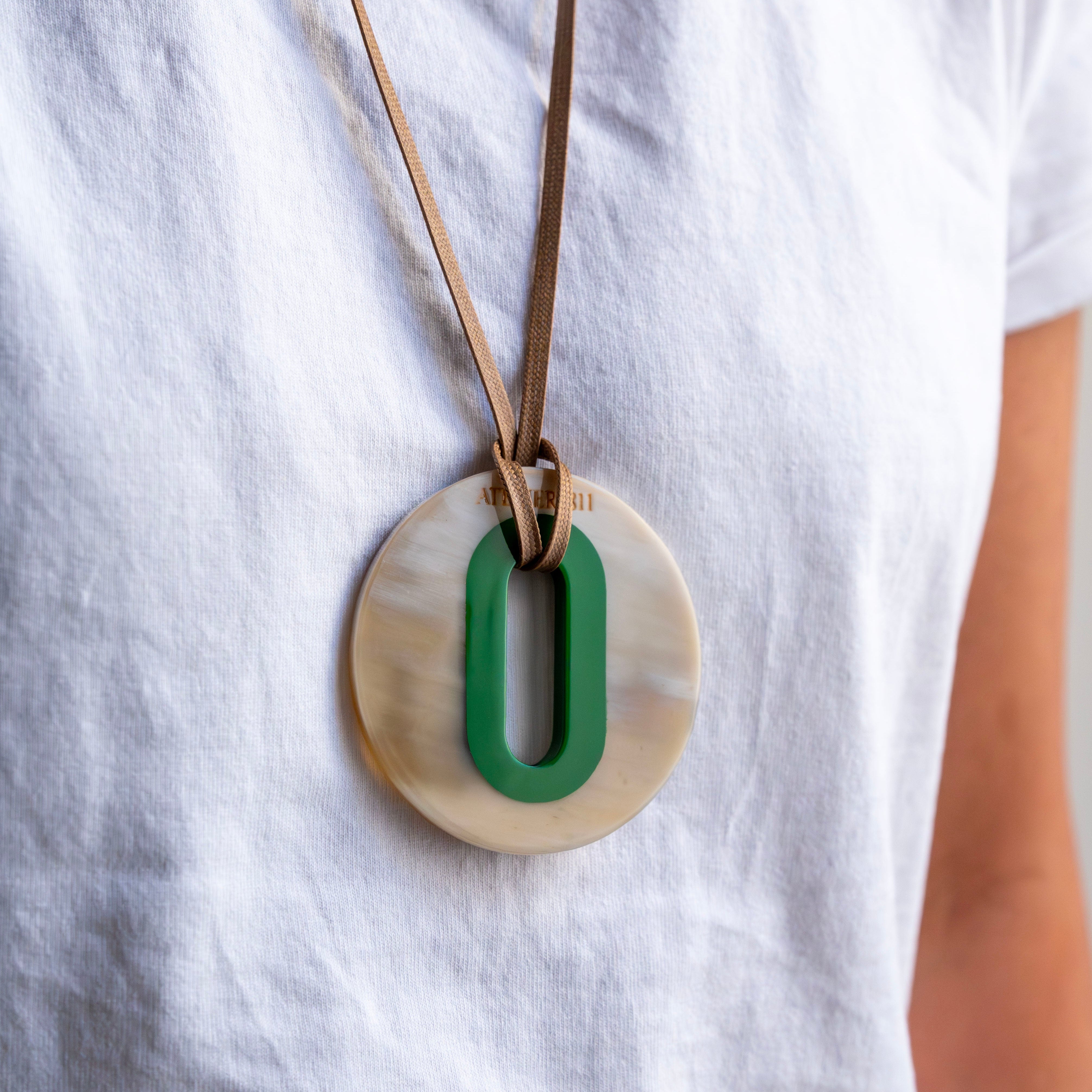 Pendentif Alice Corne Claire Vert