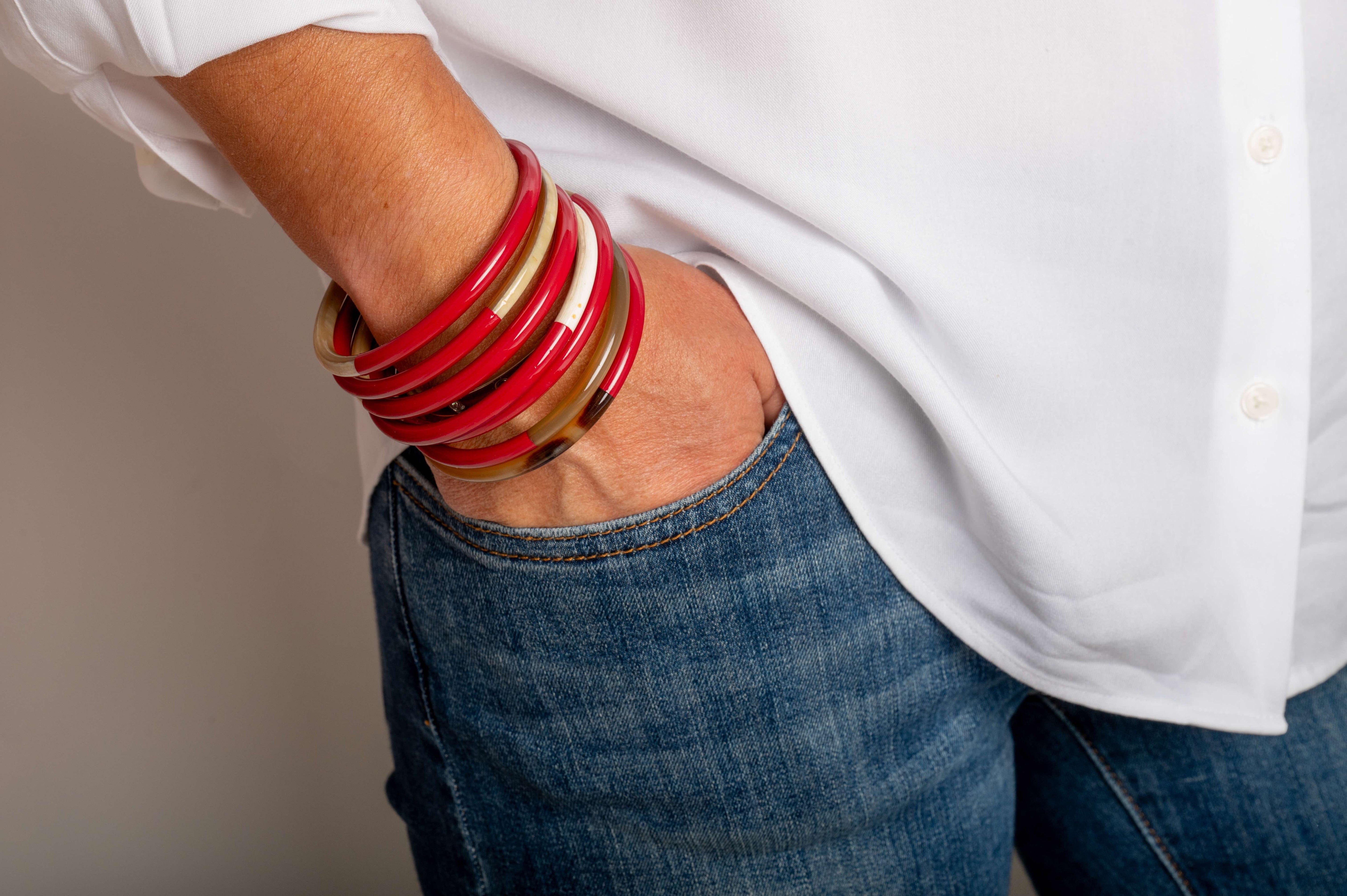 ATELIER1811__Joncs_Joe_Rouge