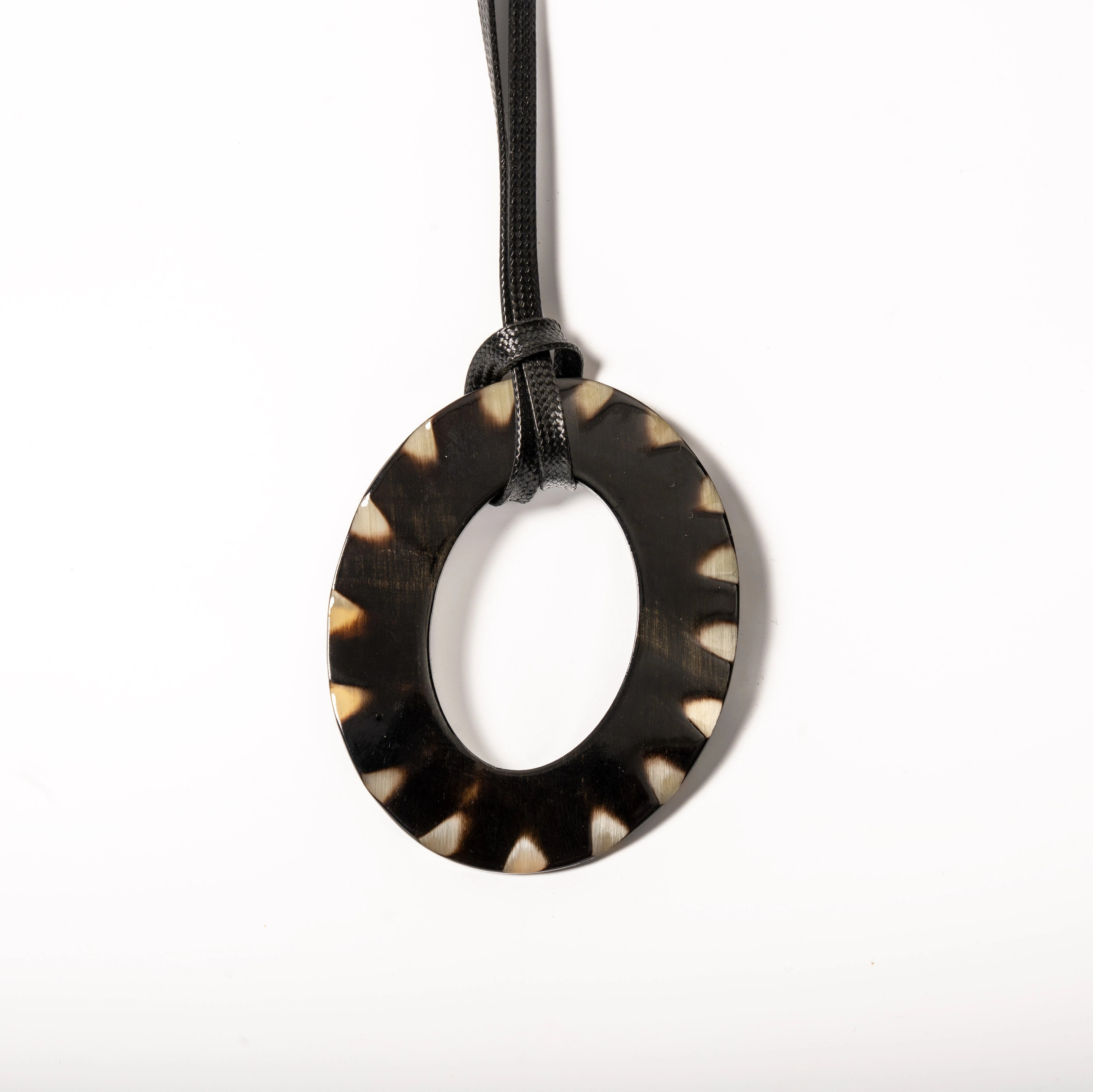 ATELIER1811 Pendentif Colette Naturel Noir & Blanc