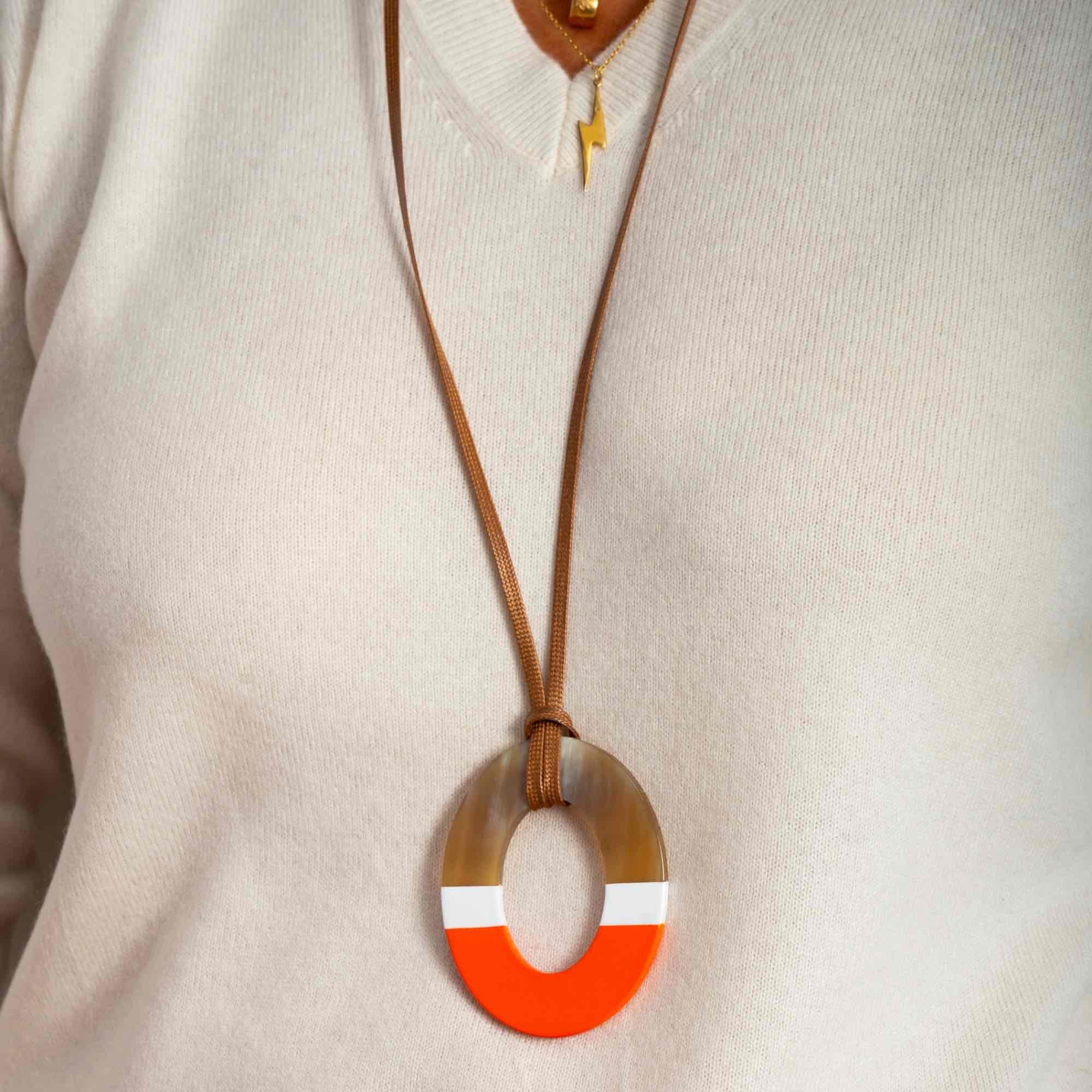 ATELIER1811 Pendentif Ovale MARIETTE 