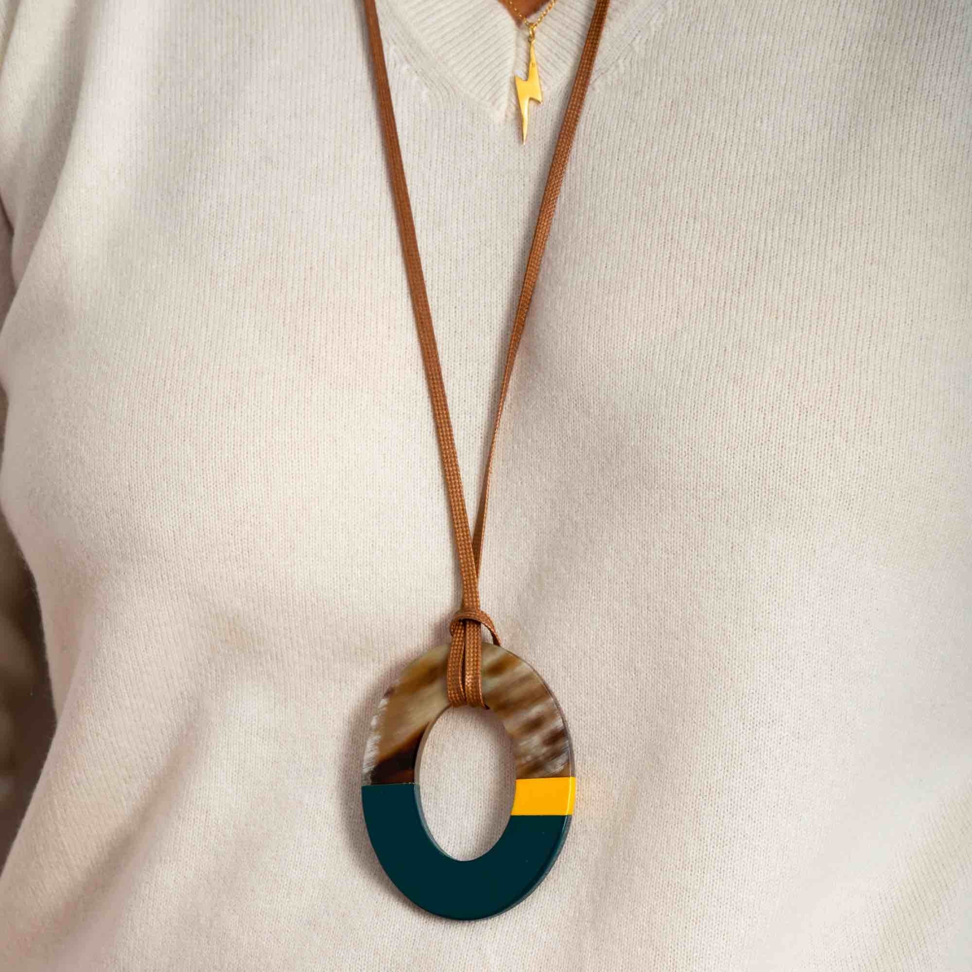 ATELIER1811 Pendentif Ovale  ODETTE 