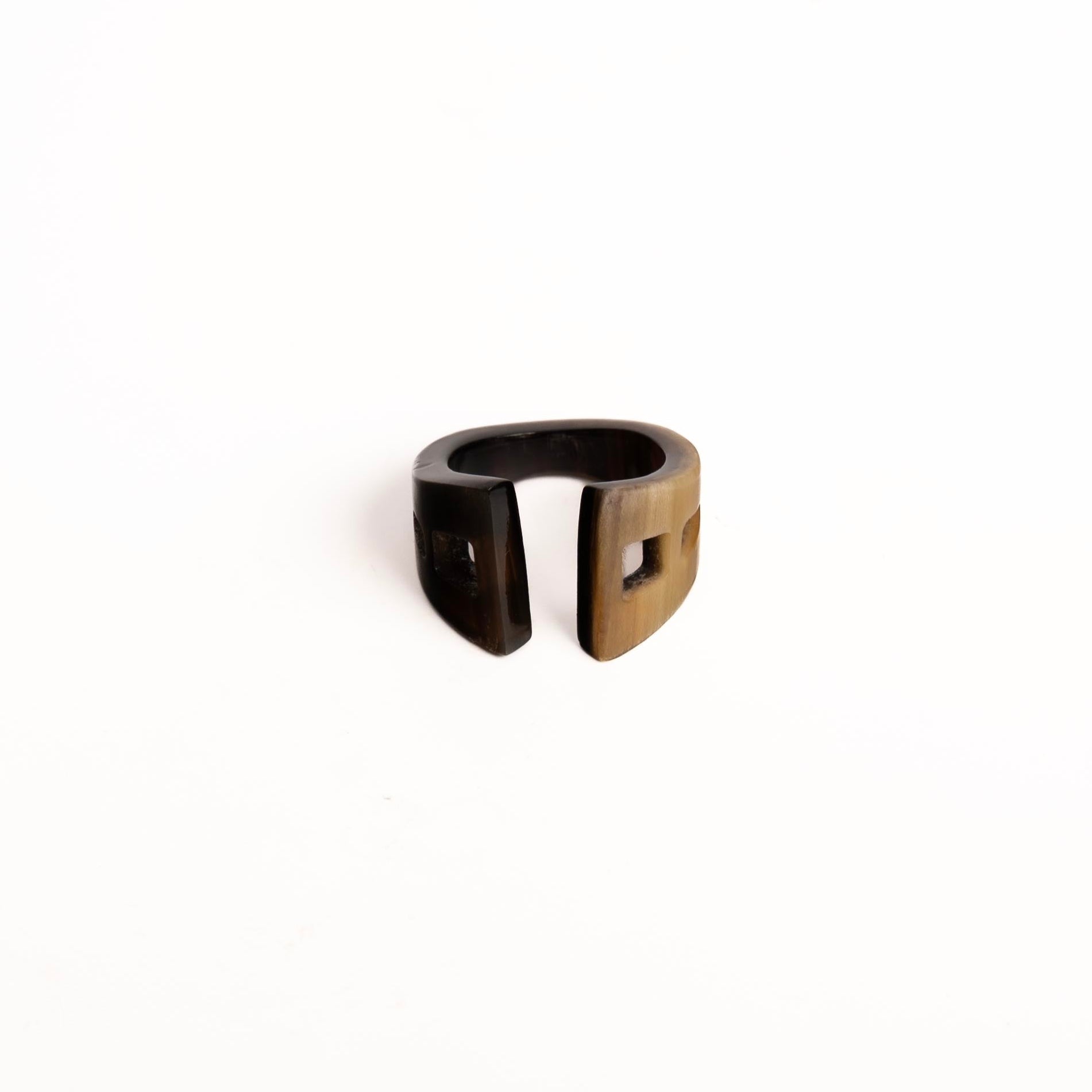 Bague Fendue