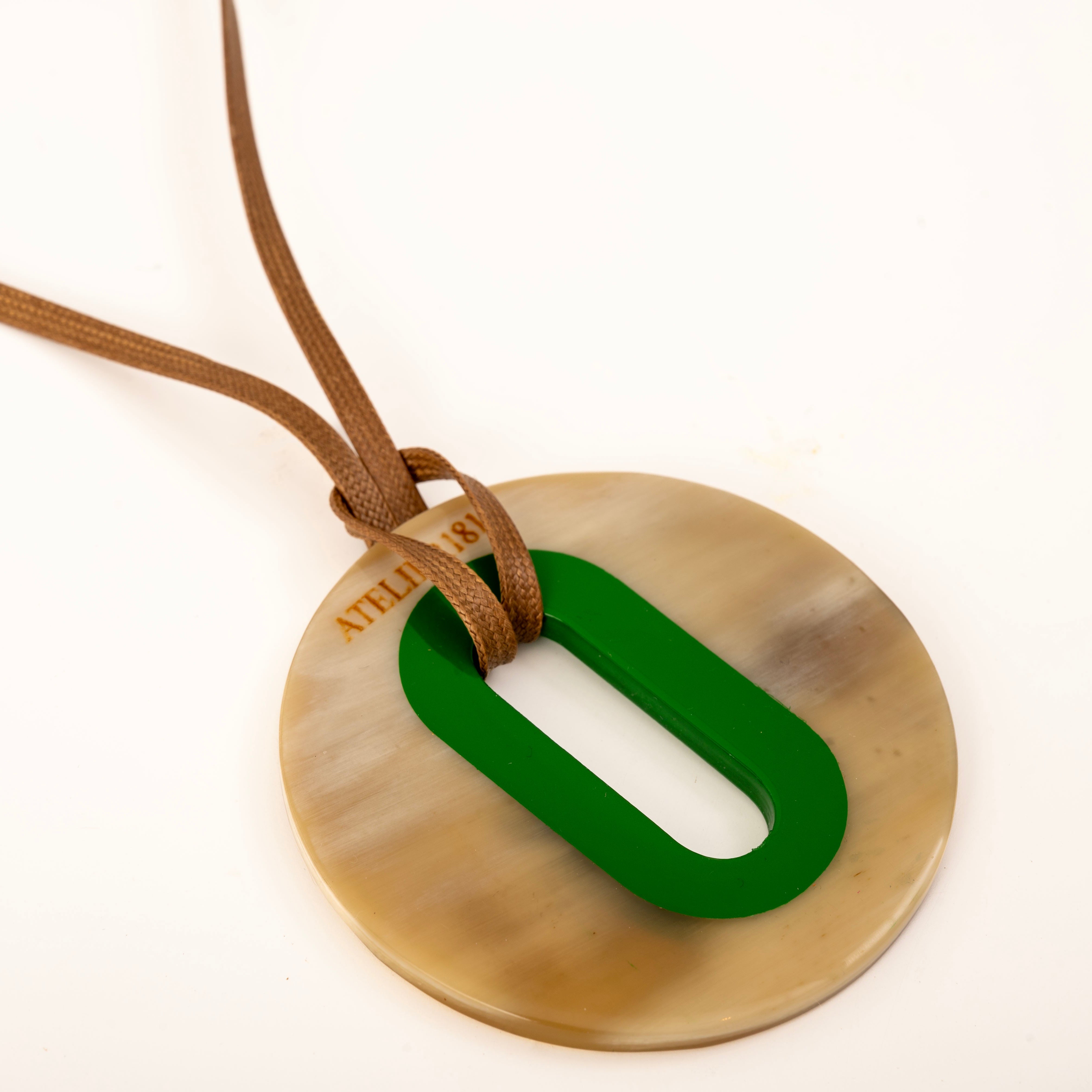 Pendentif Alice Corne Claire Vert