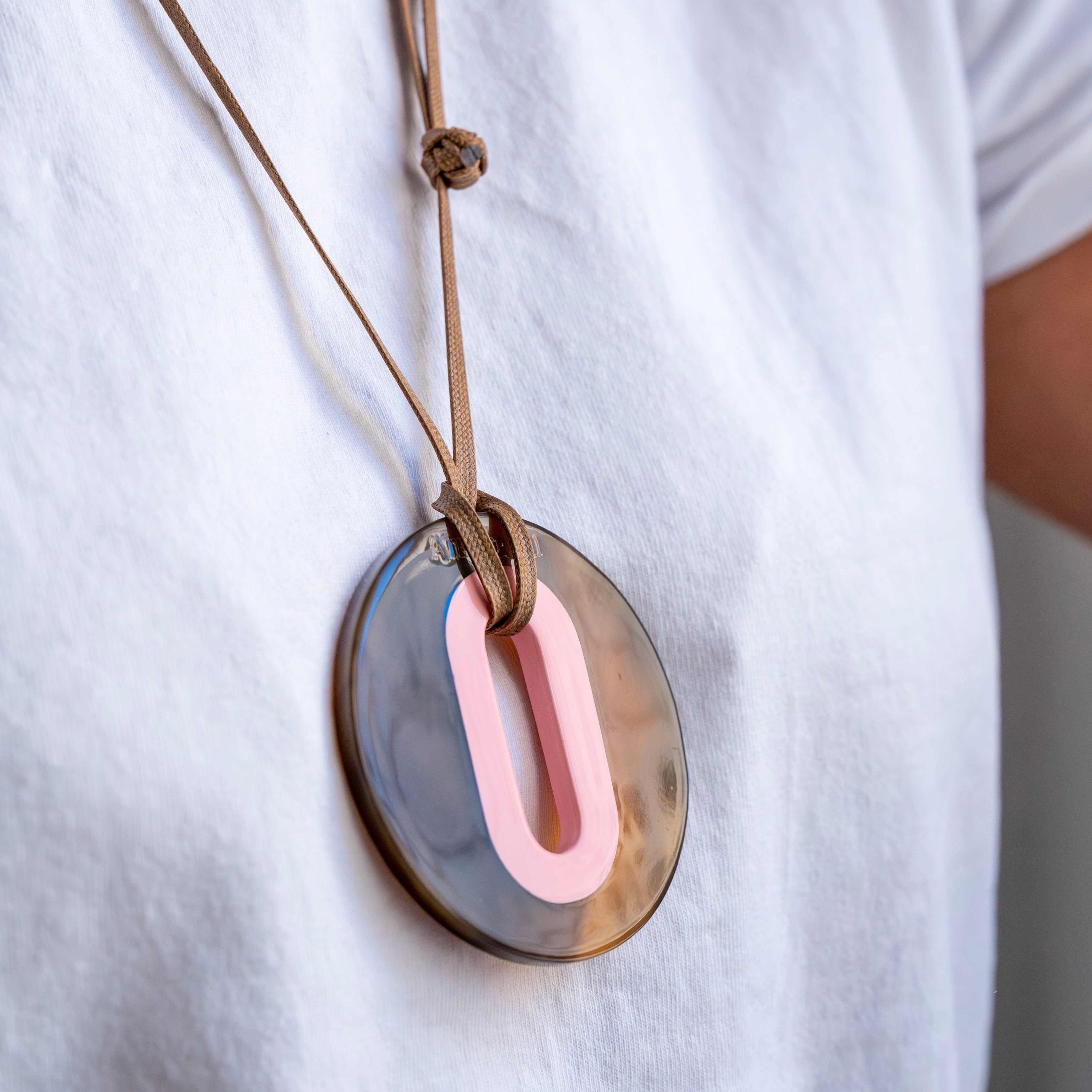 Pendentif Alice Corne Brune Chamallow